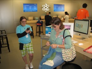 Crocheting the Apple store