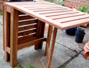 The table with one wing up