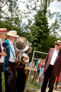There was even a New Orleans style band playing on the bridge!