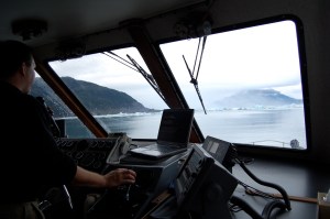 DSC_6033 The Captain, who was cute in a sort-of young Kevin Costner sort of way. (Think: Dances With Wolves)